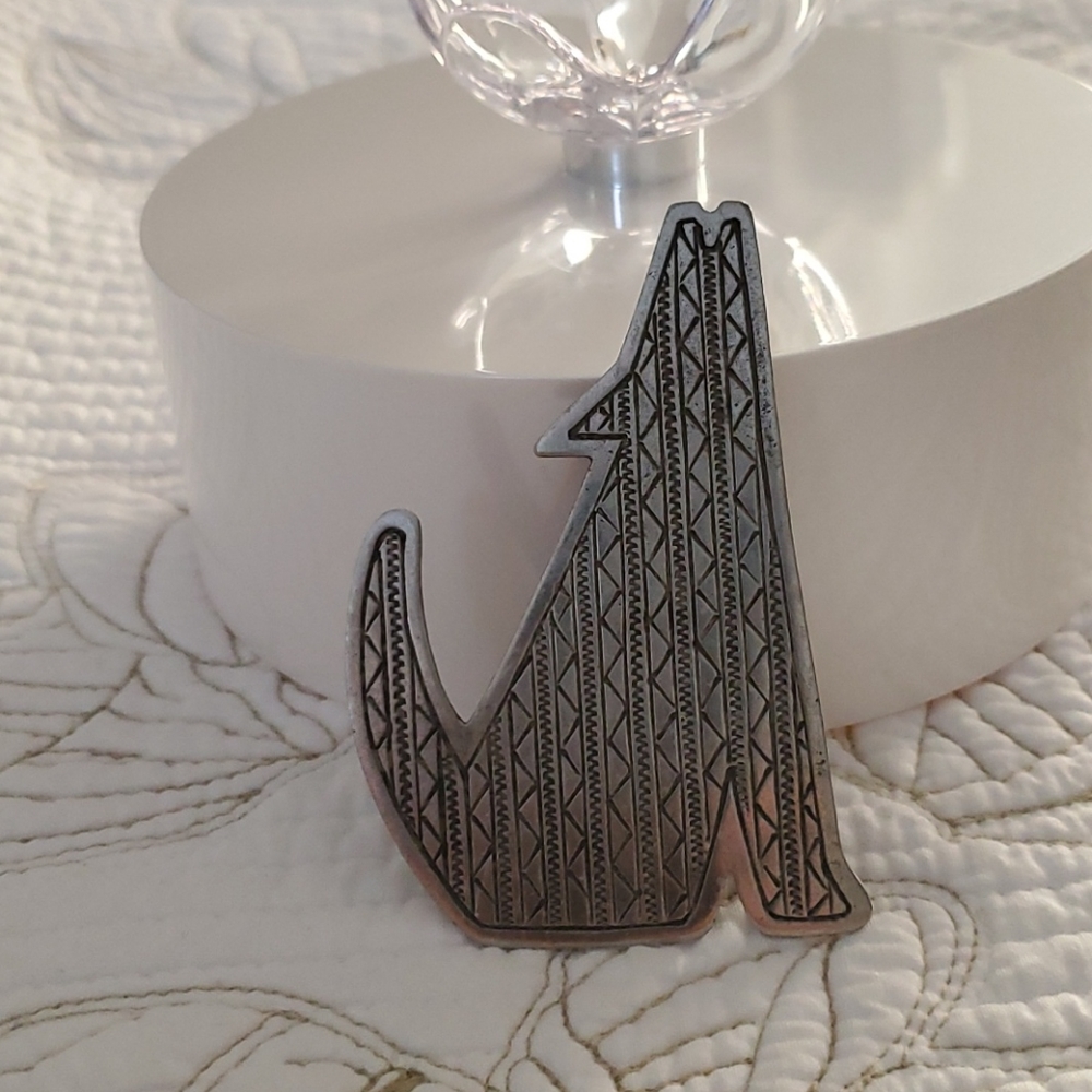 Vintage Jonette Jewelry Co JJ 1988 Brooch